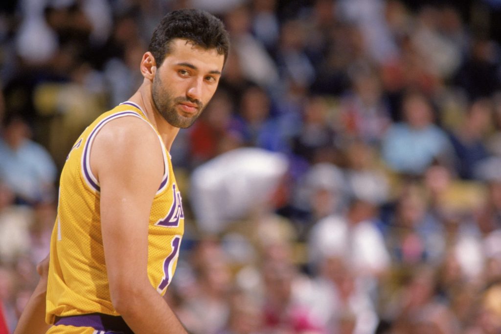 divac_lakers.jpg